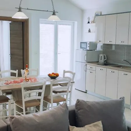 Apartament Srdoc *